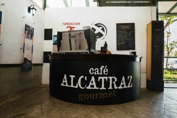 barra-cafe-alcatraz